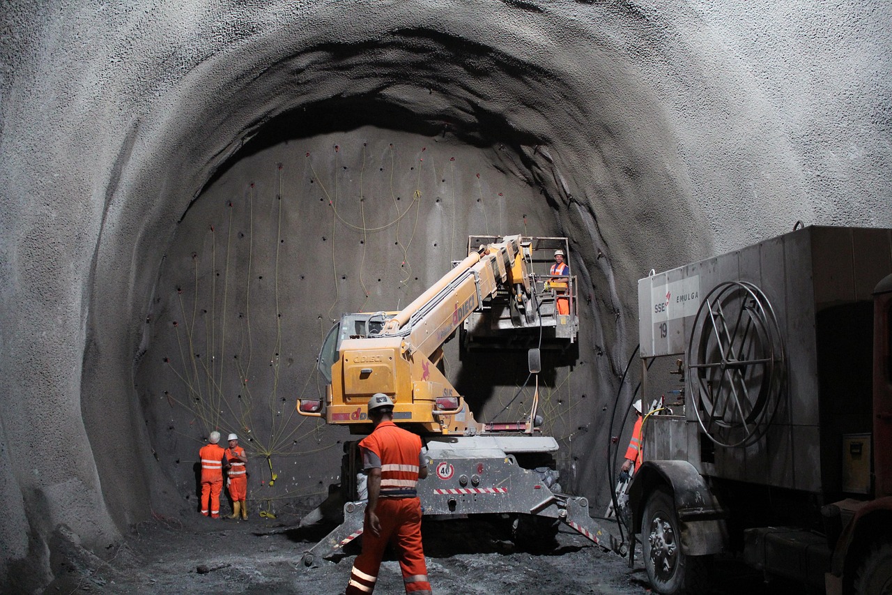 Snowy Hydro 2.0 worksite safety scene